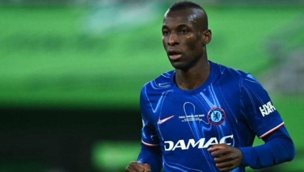 稳拿证券 迪马：尤文已就雅克松进行初步接触，那不勒斯也在关注他